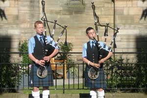 George and William piping