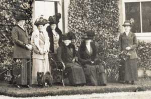 Visitors at Oatfield 1912